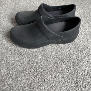 CROCS Black Women's Mules